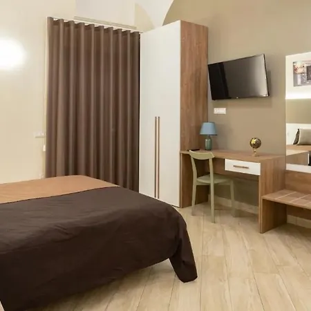 Apartment Apartments *